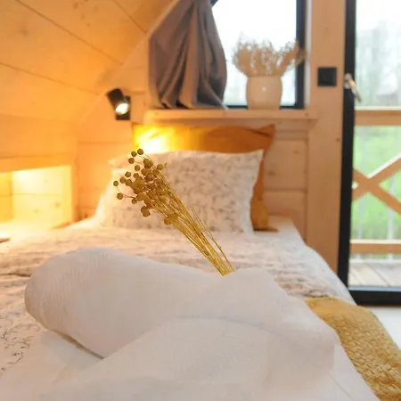 Kukulisko, Ferie Zimowe 2026, Wolne Terminy 木屋 布库维纳塔然斯卡